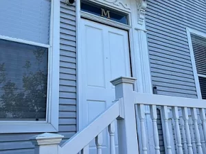 211 Dahlia ave. Apartment M
