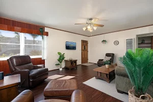 246 Elm Ave