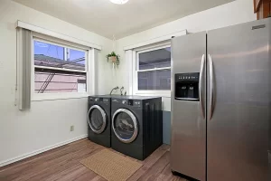 246 Elm Ave